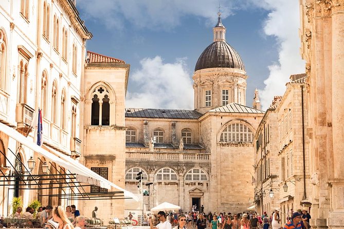 Dubrovnik Shore Excursion: Old Town Walking Tour - The Franciscan Monastery and its old pharmacy
