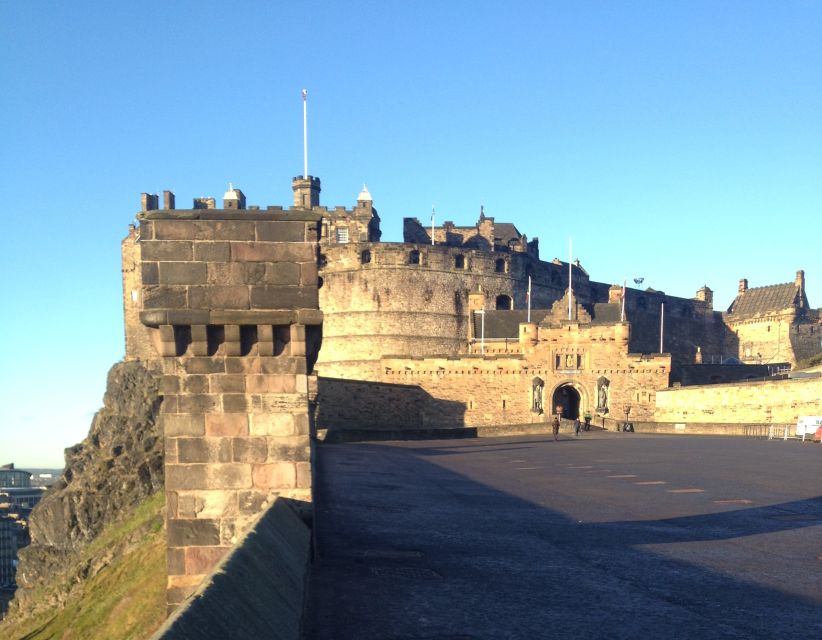 Edinburgh Shore Excursion: City Tour & Royal Yacht Britannia - Britannia gives the day a strong opening