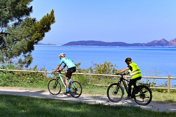 Electric bike tour with optional pick-up for cruisers - What the $78.61 price buys you