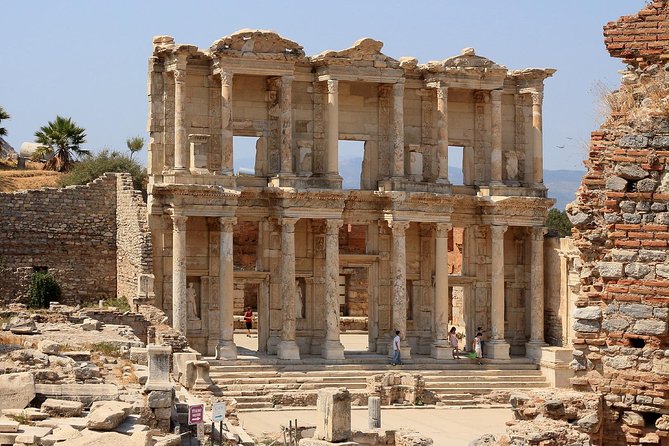 Ephesus Highlights Tour for Cruisers from Kuşadası Port - Walking the main ruins without losing the story