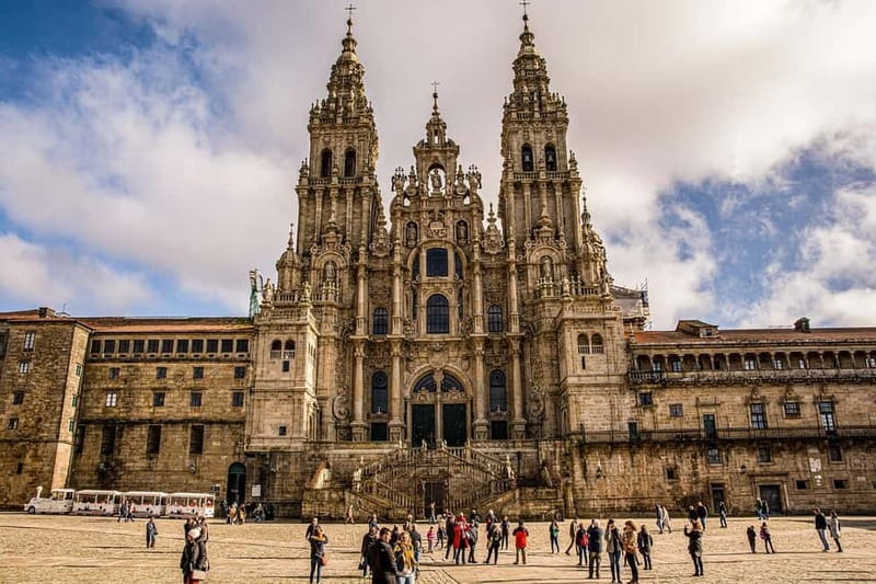 Exclusive excursion from Vigo to Santiago de Compostela for cruise passengers - Key points at a glance