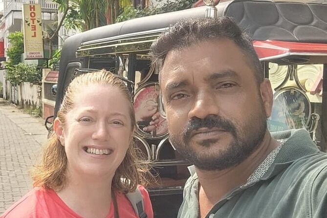 Exclusive Kochi Tuk Tuk Tour Including Pickup from Cruise Ships - Meeting your driver at the cruise terminal