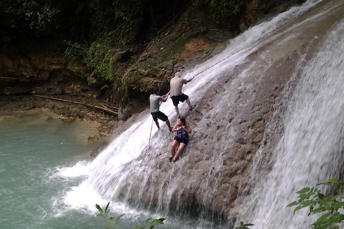Falmouth Shore Excursion: Blue Hole, White River Tubing - Food, shopping, and extra stops