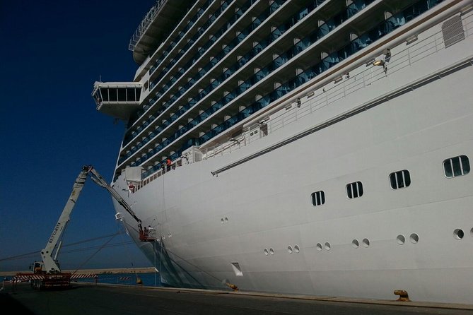Florence and Pisa: Round Trip Tour from Livorno Cruise Port - Starting below your cruise ship in Livorno