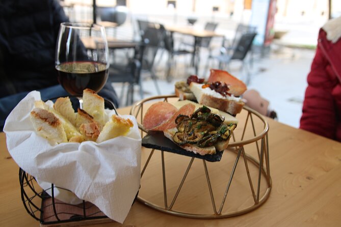 Food Tasty and History Tour in Civitavecchia - Piazza Leandra, Piazza Saffi, and the first serious food stop