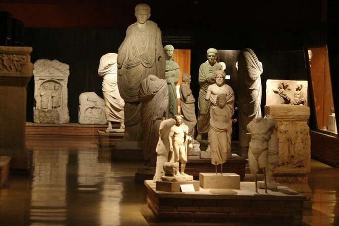 FOR CRUISERS: PRIVATE EPHESUS TOUR INCLUDES ENTRY FEES & Lunch - Shopping and local culture, with a sensible boundary