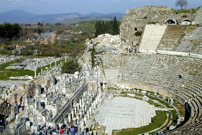 For Cruisers: Small Group EPHESUS Tour with Temple of Artemis - Deciding on the Terrace Houses