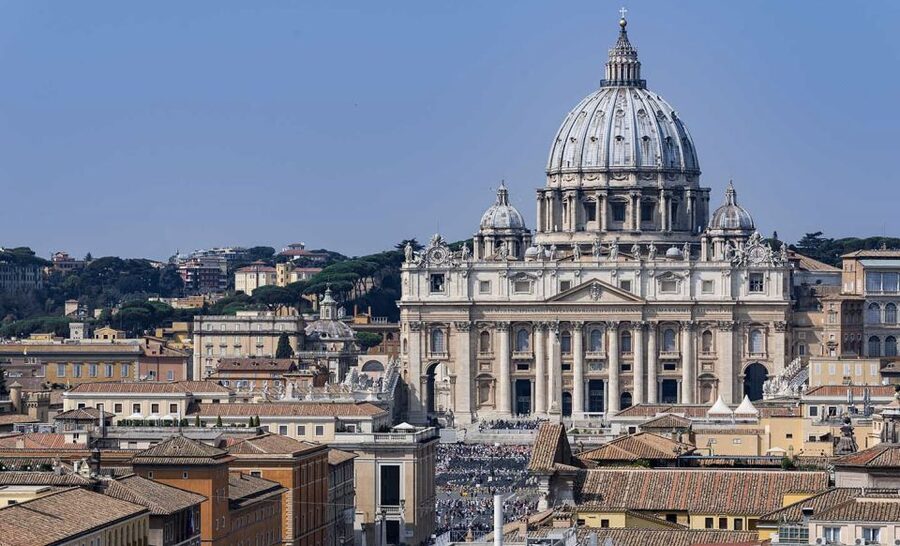 From Civitavecchia: Private Rome Highlights Tour w/ Tickets - The Vatican Museums and Sistine Chapel