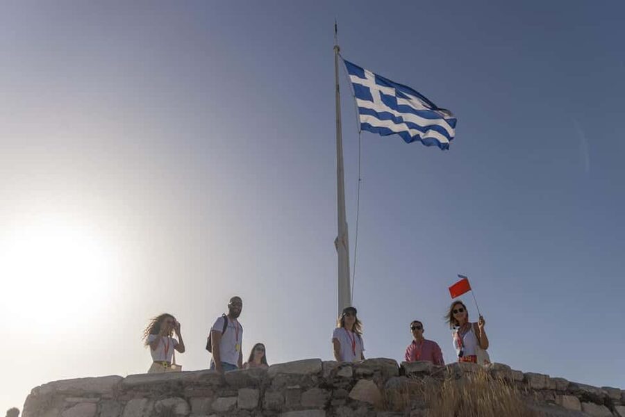 From Cruise Port: The Acropolis & Athens Highlights Tour - Walking through the ancient city center