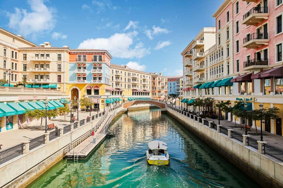 From Cruise Terminal to City Tour: Explore the Best of Doha - Walking the lanes of Souq Waqif