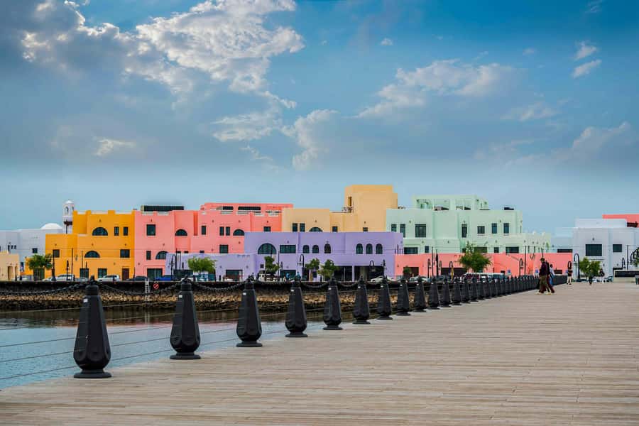 From Doha Cruise Terminal: Doha City Tour (Private Tour) - Doha in four hours, with a local meal