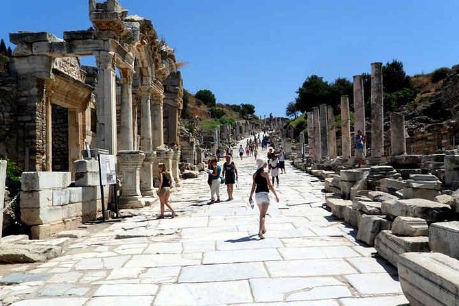 From Ephesus Cruise Port: Private Guided Customized Excursion - The guides and the value of personal service