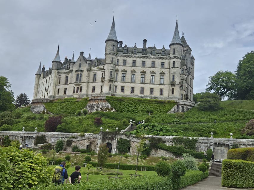 From Invergordon: Dunrobin Castle, Loch Fleet, and Dornoch … - Glenmorangie or Balblair for the final dram