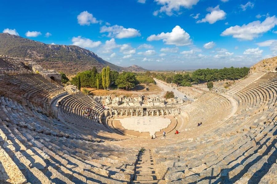 From Kusadasi: Daily Ephesus Tour for Cruise Passengers - What to bring and what to leave behind