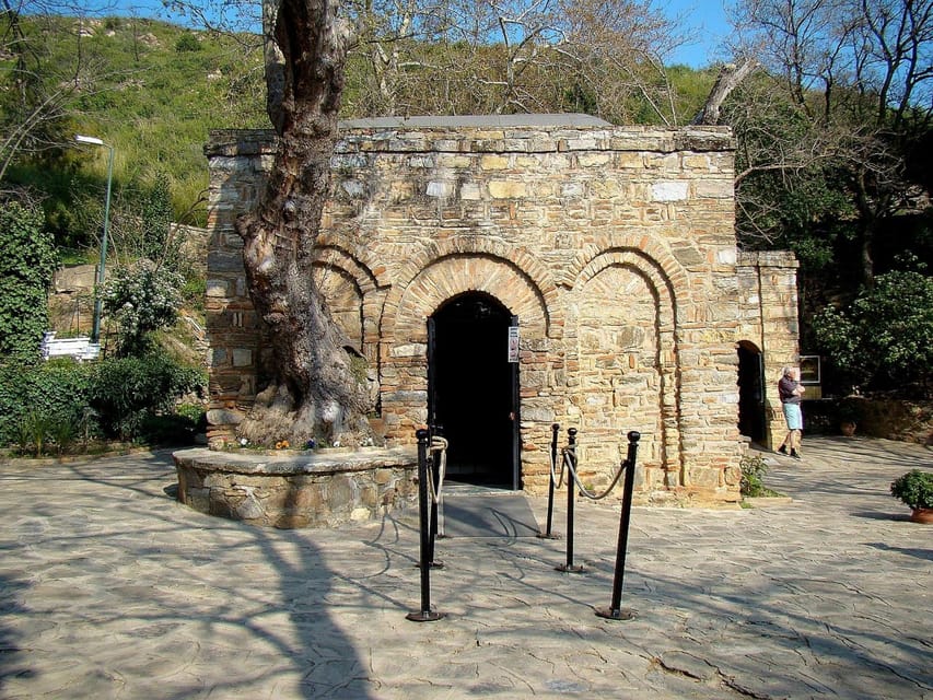From Kusadasi : Ephesus Tour – Tailored for Cruisers - Walking through Ephesus, from Arcadian Way to the Great Theater