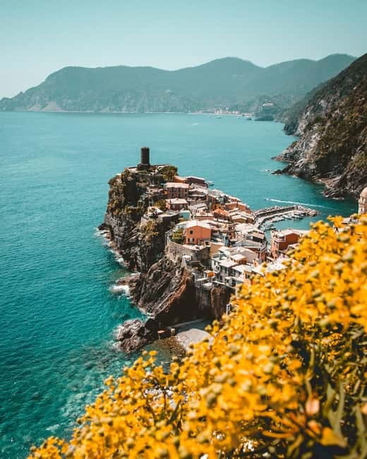 From La Spezia: Shore Excursion by Bus to Pisa - The one-hour ride from La Spezia to Pisa
