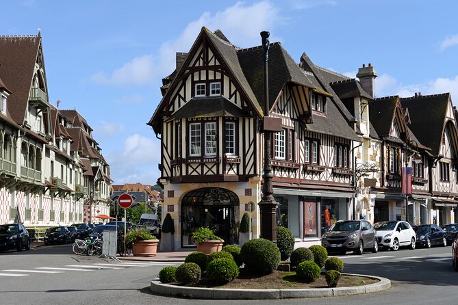 From Le Havre Breathtaking Honfleur and Deauville Shore Excursion - Honfleur: the more memorable half of the day