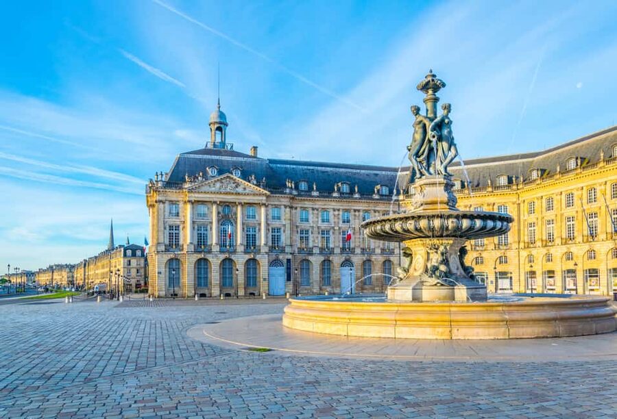 From Le Verdon Cruise Port: Bordeaux Guided Shore Excursion - Saint-André Cathedral and Pey Berland Tower