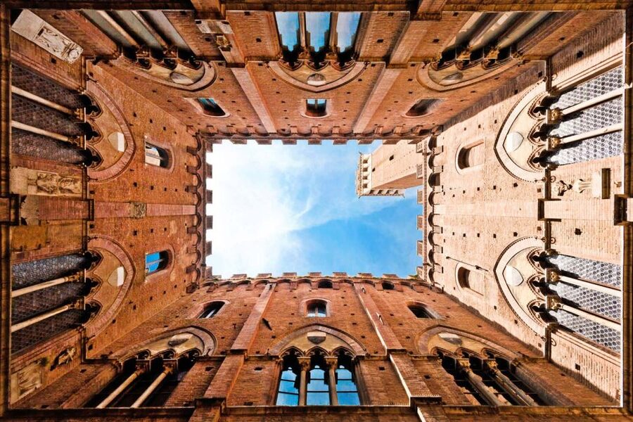 From Livorno: Siena, San Gimignano & Chianti Wine Excursions - The road from San Gimignano to Siena