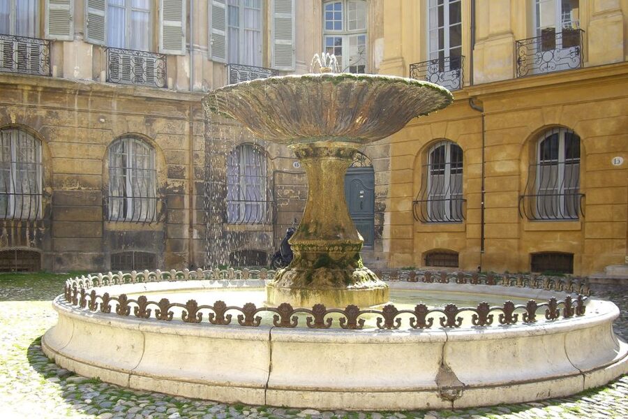 From Marseille Cruise Port : Aix-en-Provence and Cassis - Key points at a glance