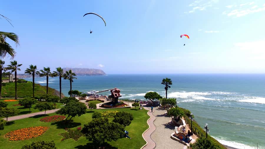 From Port of Callao: Lima Sightseeing Tour - Miraflores and the Pacific view