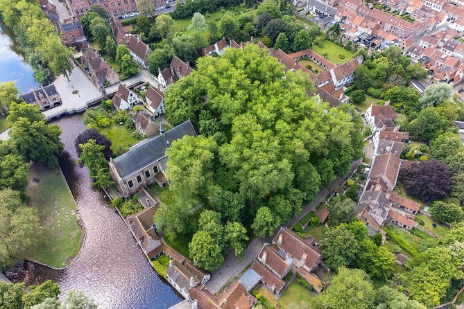 From Zeebrugge: Private Bruges with Canal Boat Shore Excursion - One hour in the Markt