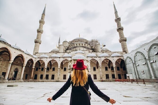 Full Day Private Guided Istanbul Tour From Hotel or Cruise Ships - Bazaars offer atmosphere, shopping, and a little pressure