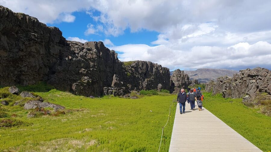 German-Speaking Golden Circle Small Group Tour from Reykjavík - Shore Excursion - Key points at a glance