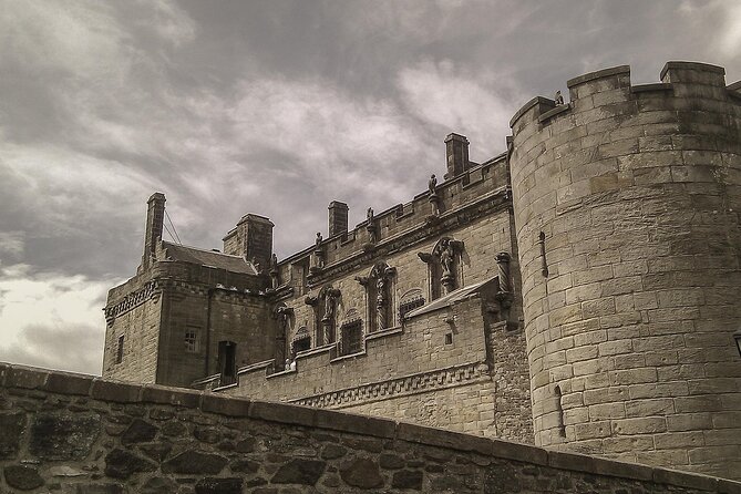 Glasgow Shore Excursion: - Loch Lomond - Stirling Castle - Key points at a glance