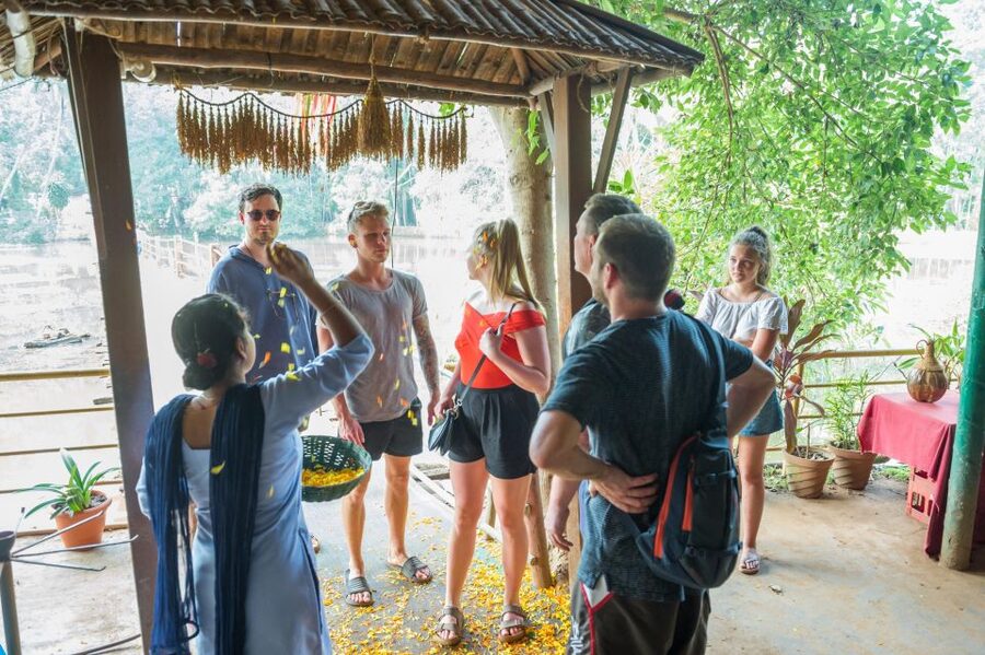 Goa Shore excursions : All inclusive Small Group tour - The Basilica of Bom Jesus