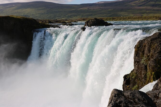 Goðafoss and Akureyri Botanic Garden Shared Shore Excursion - Forty-five minutes among northern plants