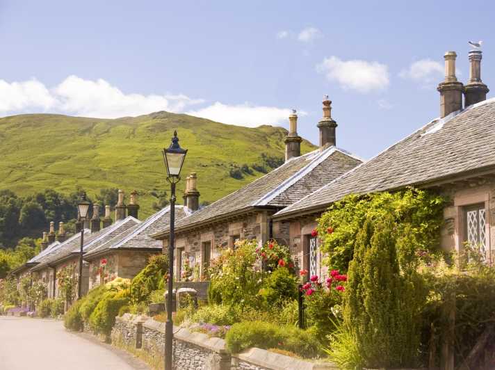 Greenock Cruise Terminal; Stirling Castle and District Tour - The drive to Stirling is part of the tour