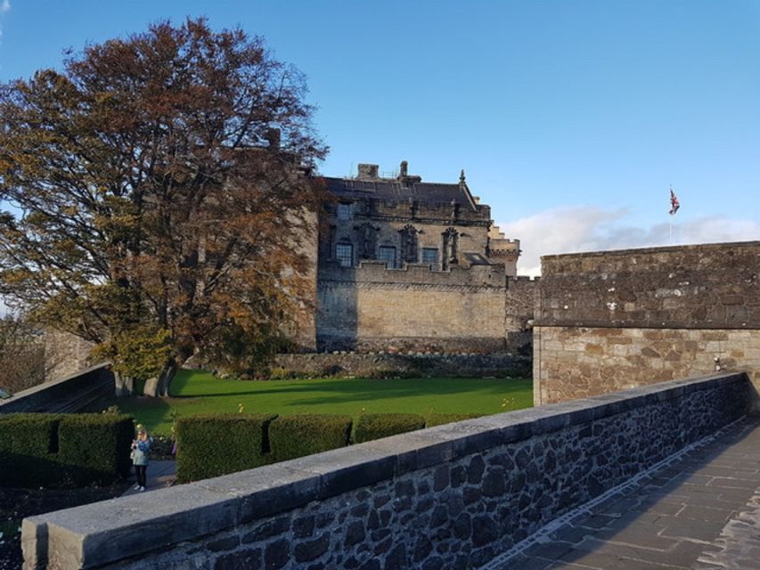 Greenock: Shore Excursion to Stirling Castle and Loch Lomond - Stirling Castle: the essential stop