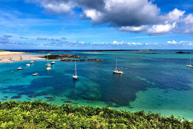 Guernsey: Half-Day Island Shore Excursion Tour - A smart first look at Guernsey