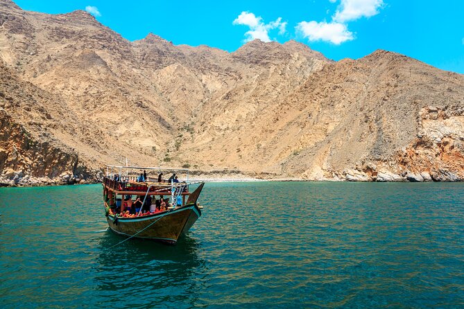 Half Day Dhow cruise to Telegraph Island (Shore excursions) - Food, refreshments, and the small-boat feel