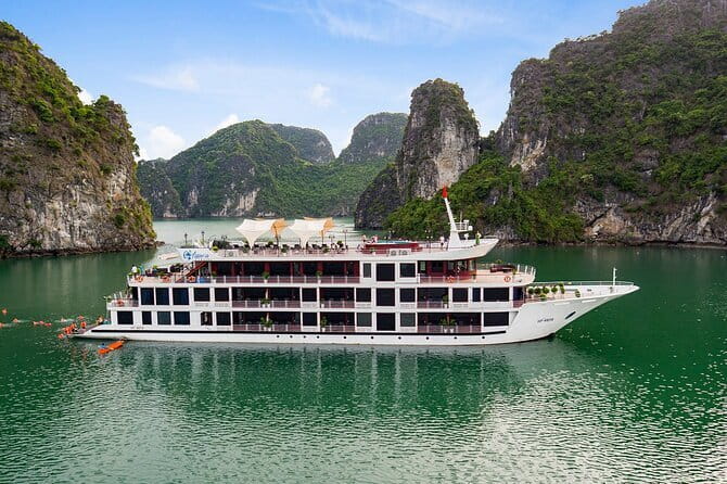Halong Bay Shore Excursion: Full Day Cruise Tour from Cruise Port - Pearl farming adds a welcome human touch