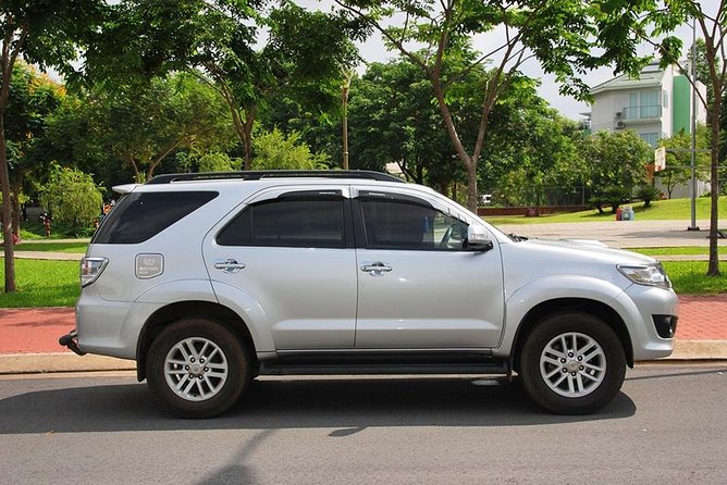 Hanoi Airport Pickup (Private rides from Airport to Hanoi Hotels) - Finding the driver at the correct airport meeting point
