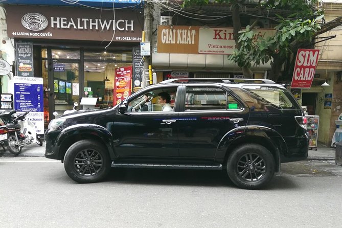 Hanoi Airport Pickup (Private rides from Airport to Hanoi Hotels) - Vehicle comfort, luggage, and group size
