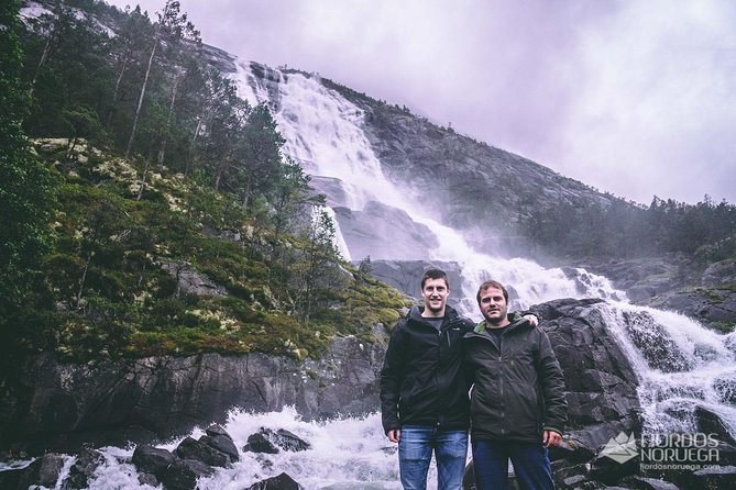 Haugesund Shore Excursion: Åkrafjorden & Langfoss waterfall - What the guides add to the day