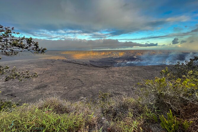 Hilo Shore Excursion: Private Kilauea Volcano Tour - Feeling the heat at Wahinekapu and Haʻakulamanu