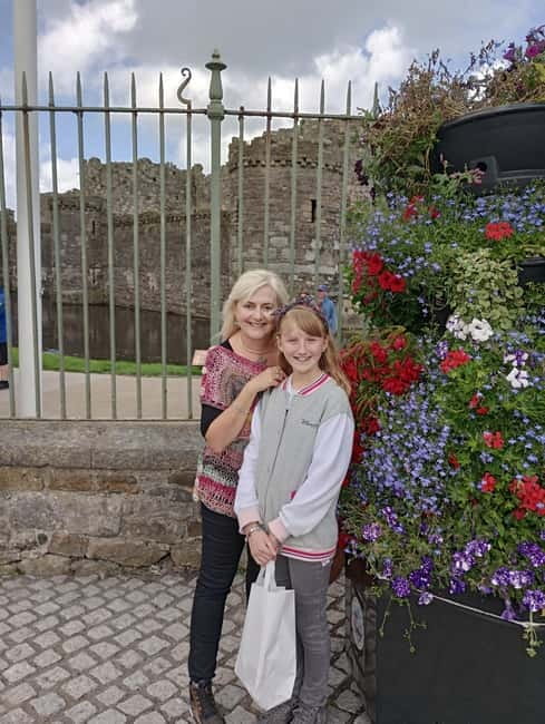 Holyhead: Anglesey Highlights Shore Excursion - A 5,500-year-old burial chamber