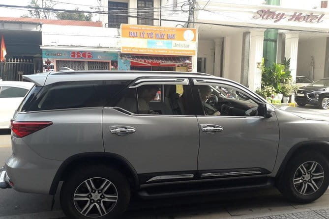 Hue (Phu Bai) Airport Pickup to Hue City Center by Private car - Checking the 5-kilometer hotel limit