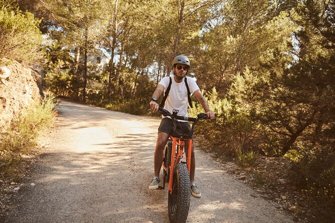 Ibiza cruise terminal E-bike delivery - Rental Adventure - Pedal assistance for Ibiza Town