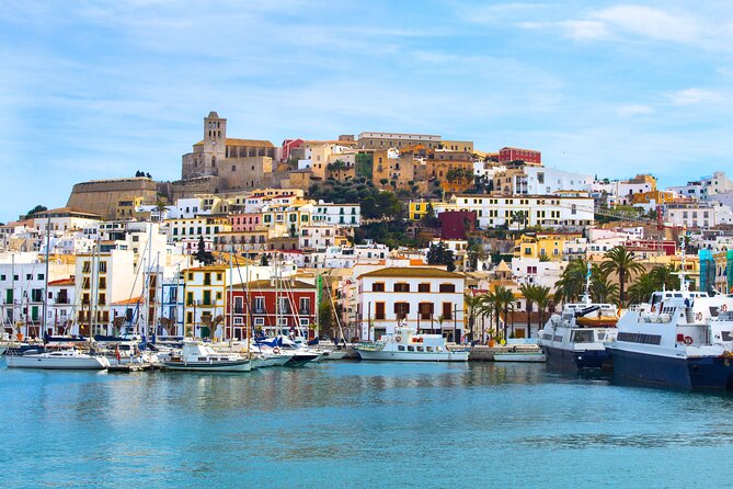 Ibiza Highlights: Ultimate Shore Excursion with Port Pickup - The guides can make or break the experience