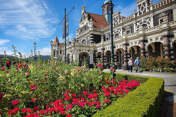 Iconic Shore Excursion: Dunedin City Highlights Tour - Baldwin Street turns the tour into a good photo stop