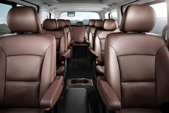 Incheon Airport Pickup - From Incheon arrivals to your hotel door