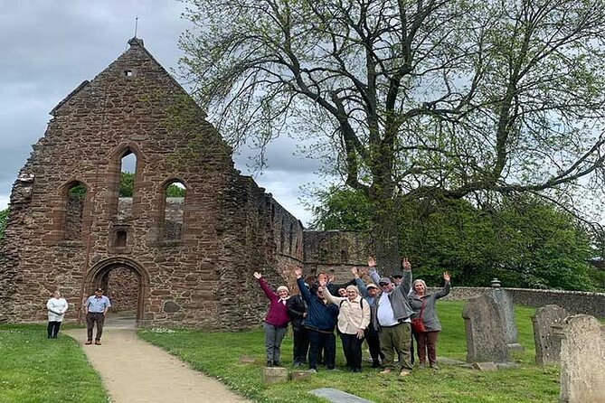 Invergordon Cruise Excursion PRIVATE Tour - Lunch at An Talla and the Caledonian Canal