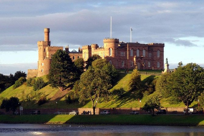 INVERGORDON PORT Tour of Culloden, Cairns & Cawdor Castle - Loch Ness, with time for a Nessie search