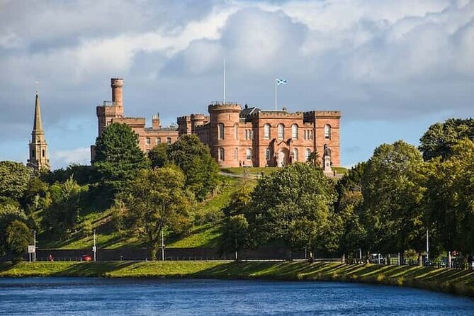 Invergordon Shore Excursion: Inverness, Cawdor Castle & Whisky - Five Highland sights from one Invergordon departure