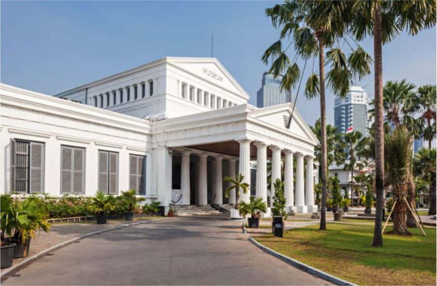 Jakarta Port: Private Guided City Highlights Shore Excursion - The National Museum’s Hindu-Javanese collections